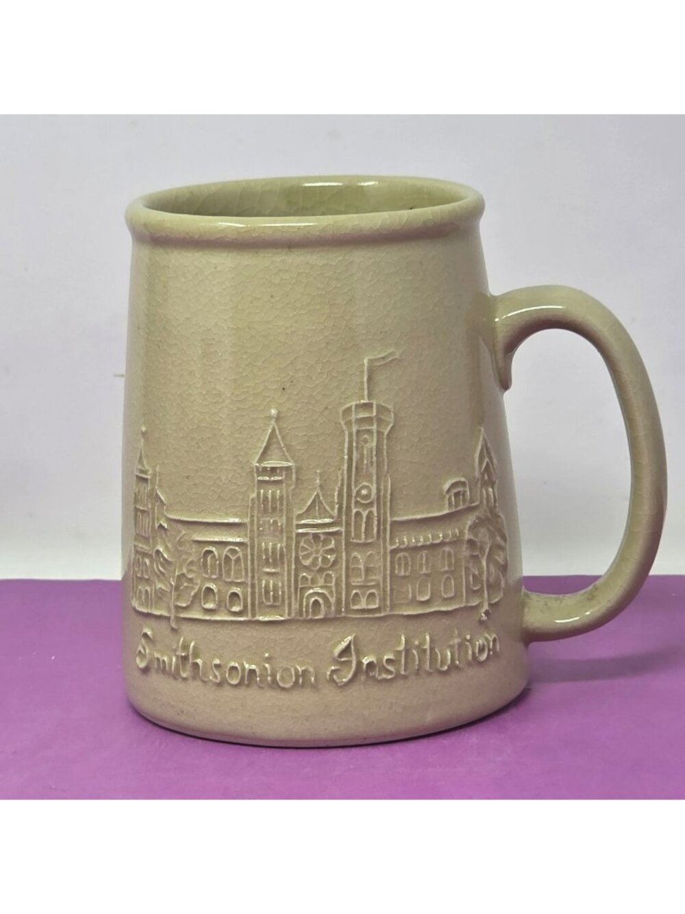 Bennington Potters Smithson‎ Fashion Stoneware Mug Townscape Embossed Beige Tan
